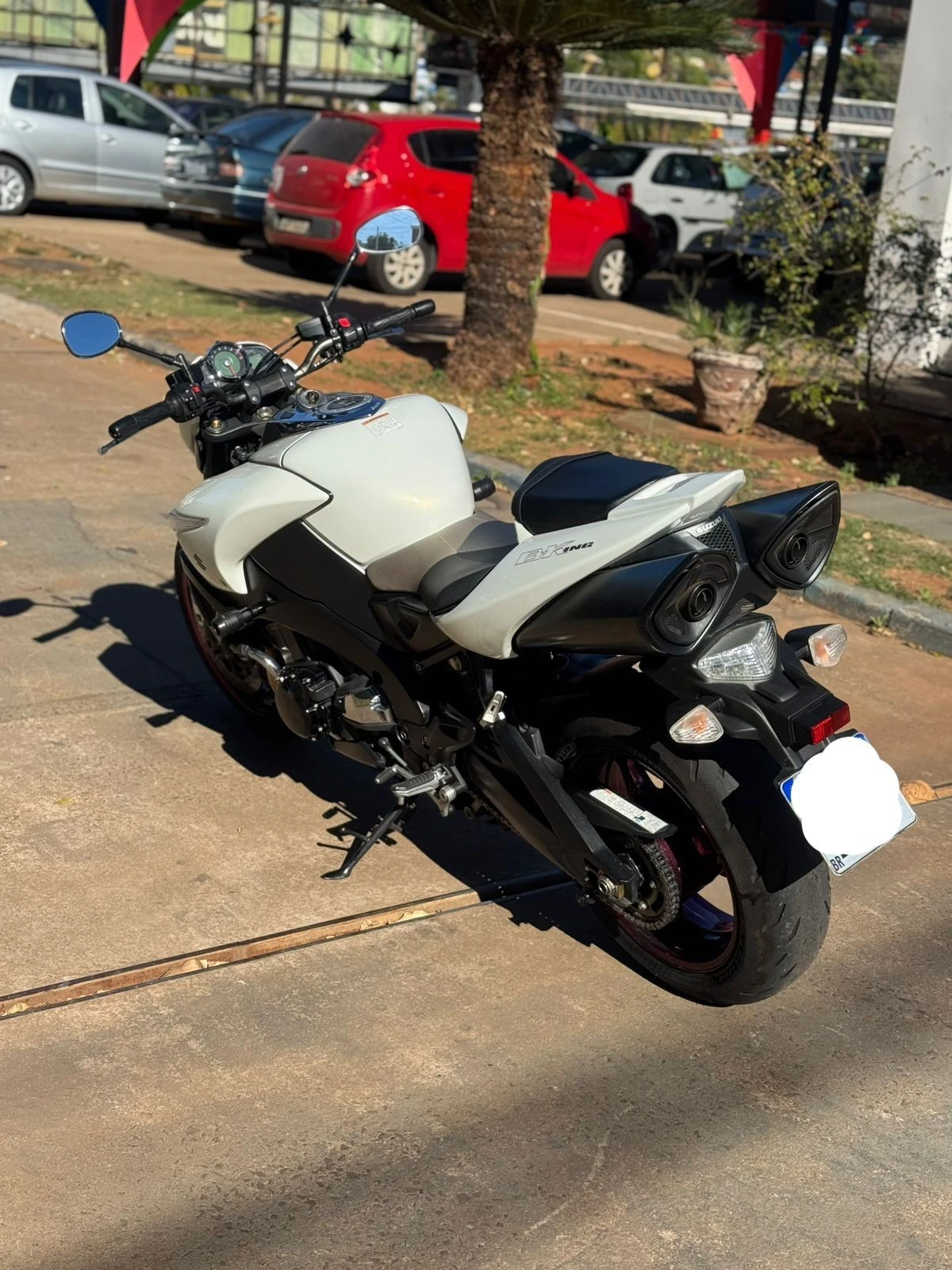 SUZUKI B-KING