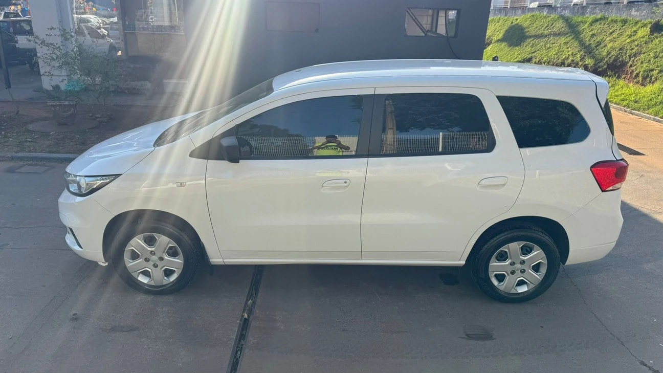 CHEVROLET SPIN