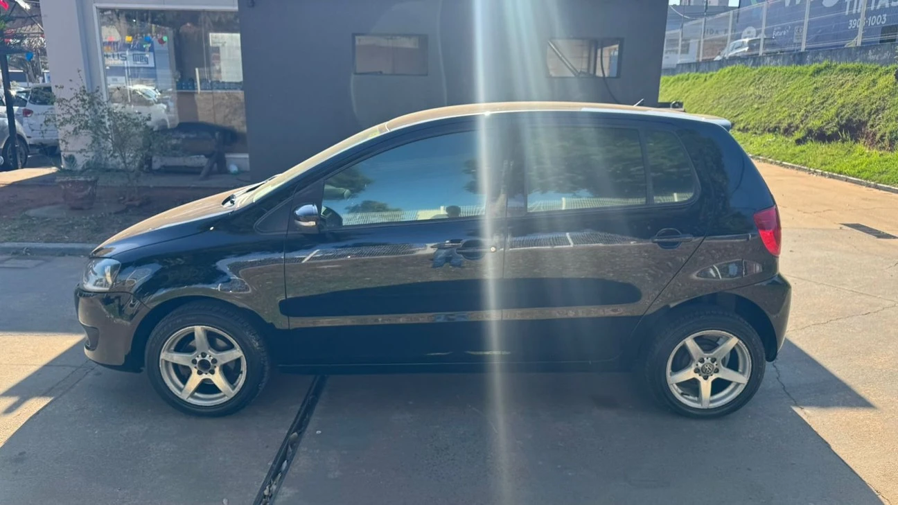 VOLKSWAGEN FOX