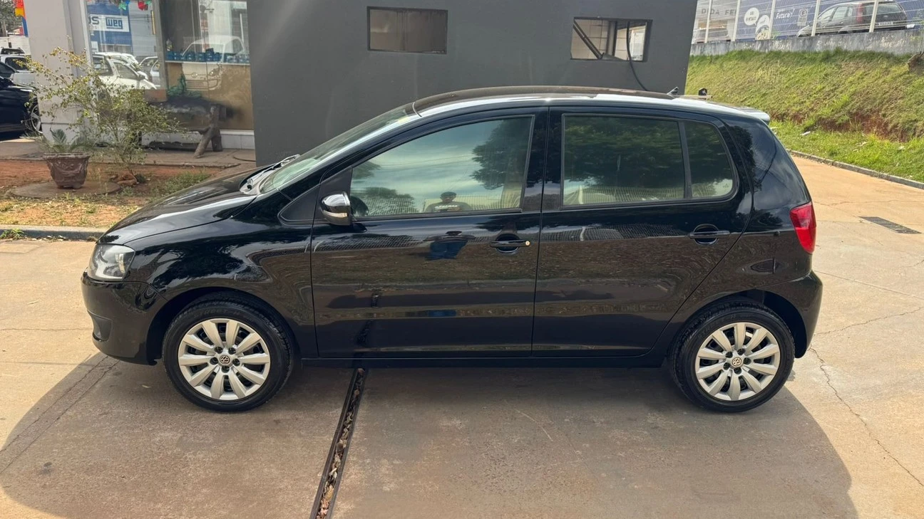 VOLKSWAGEN FOX