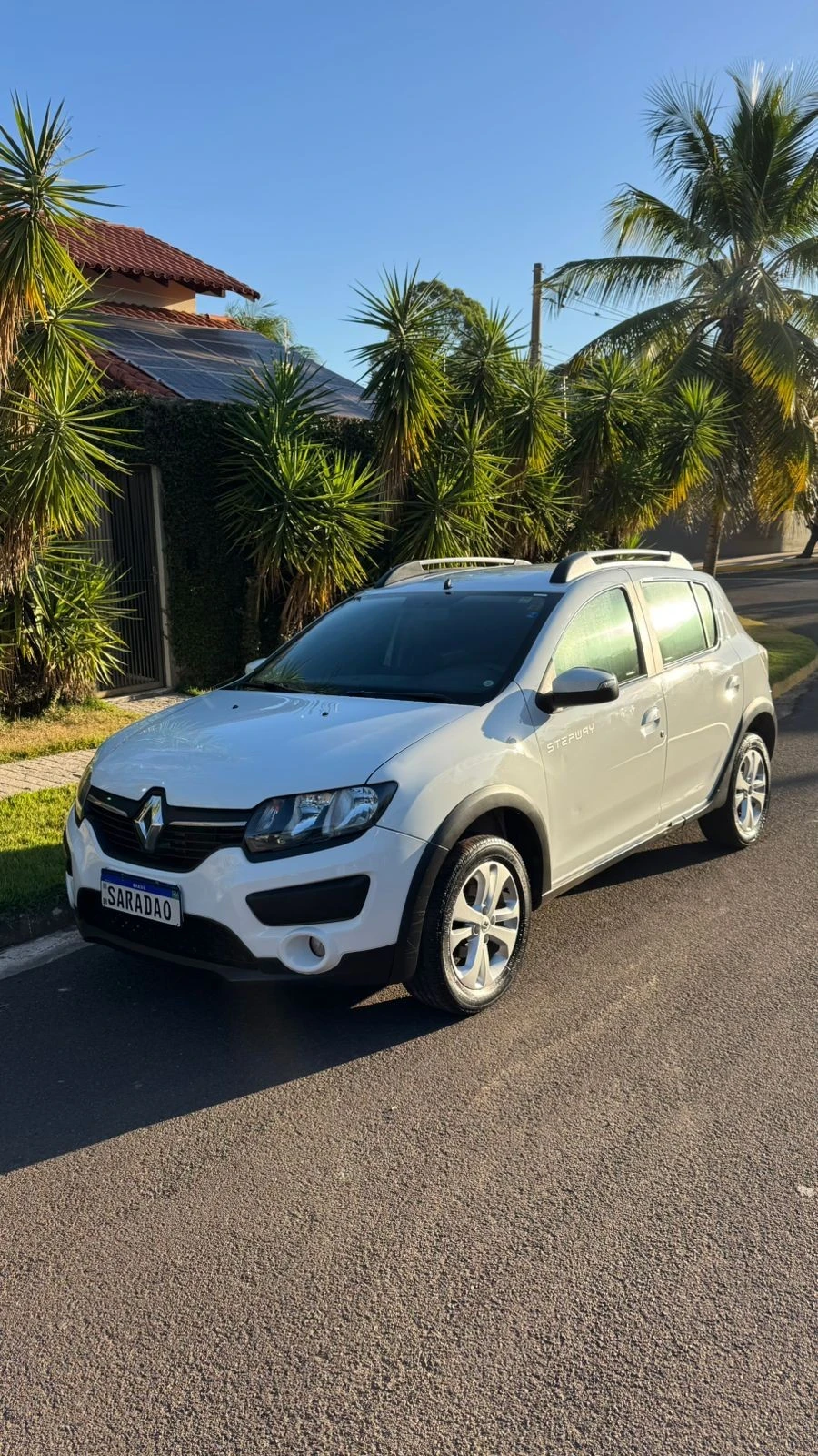 RENAULT SANDERO