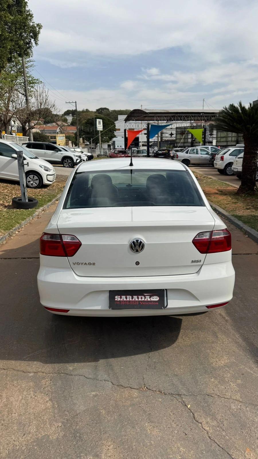 VOLKSWAGEN VOYAGE