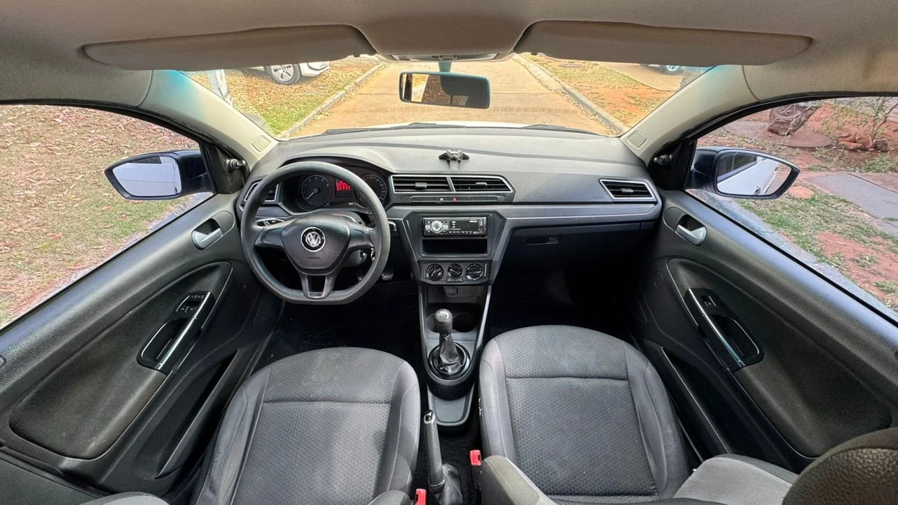 VOLKSWAGEN VOYAGE