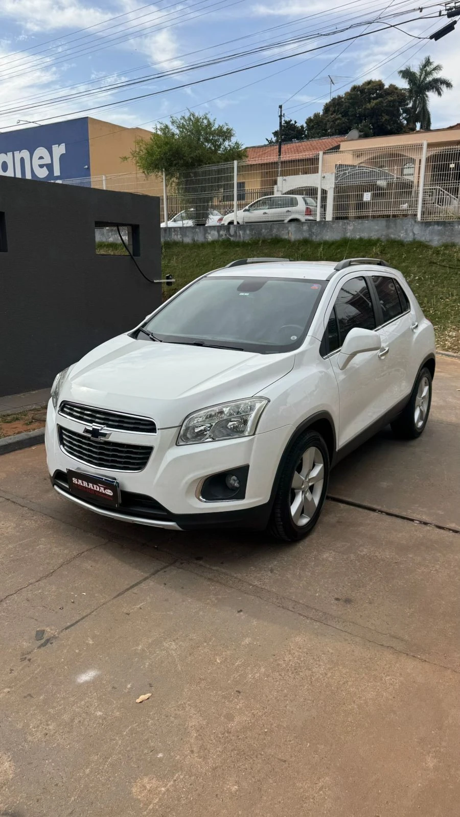 CHEVROLET TRACKER