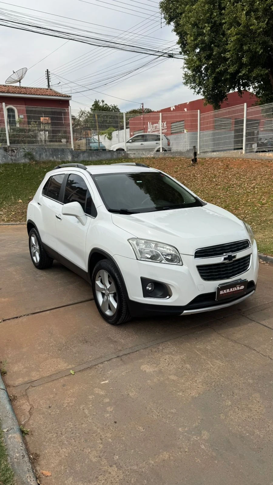 CHEVROLET TRACKER