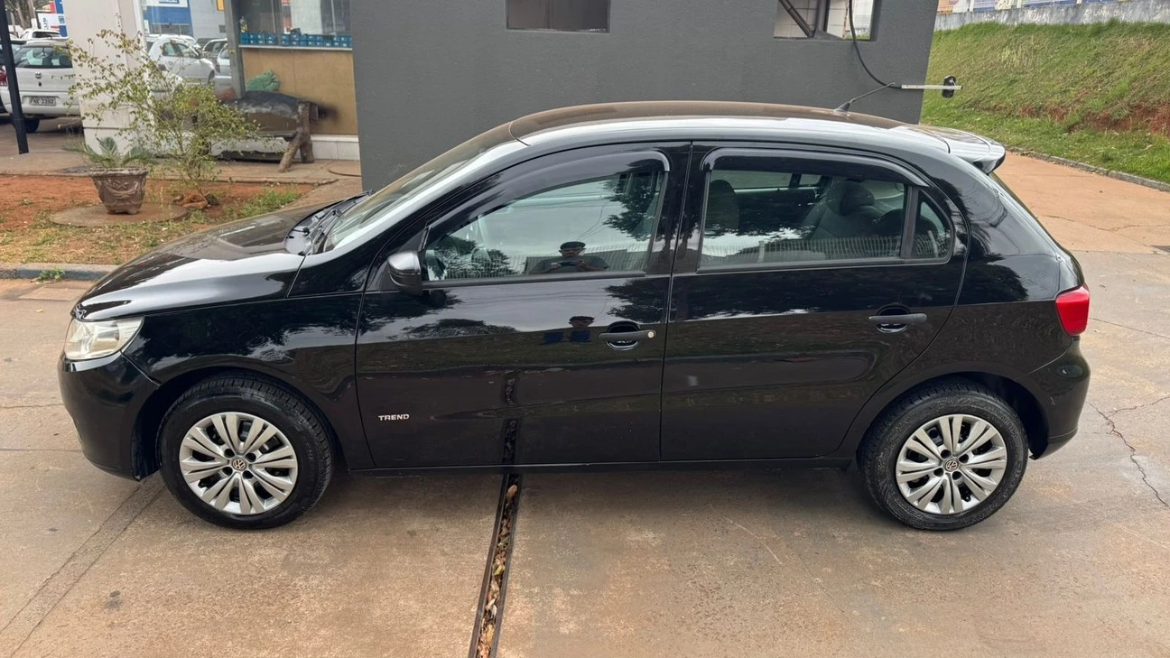 VOLKSWAGEN GOL