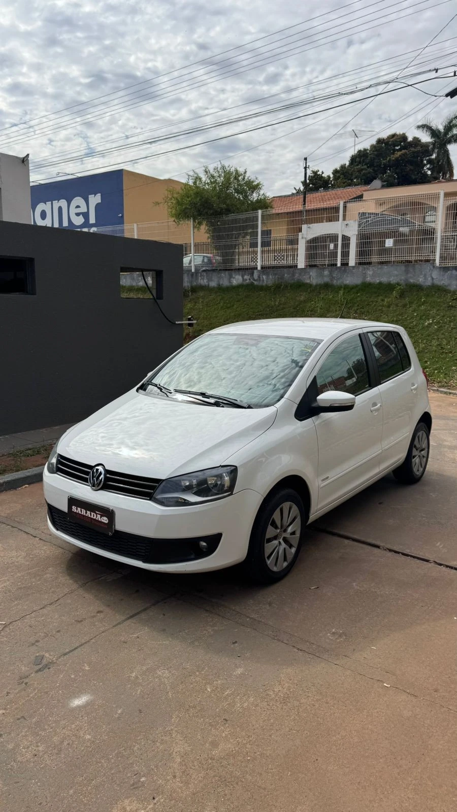 VOLKSWAGEN FOX