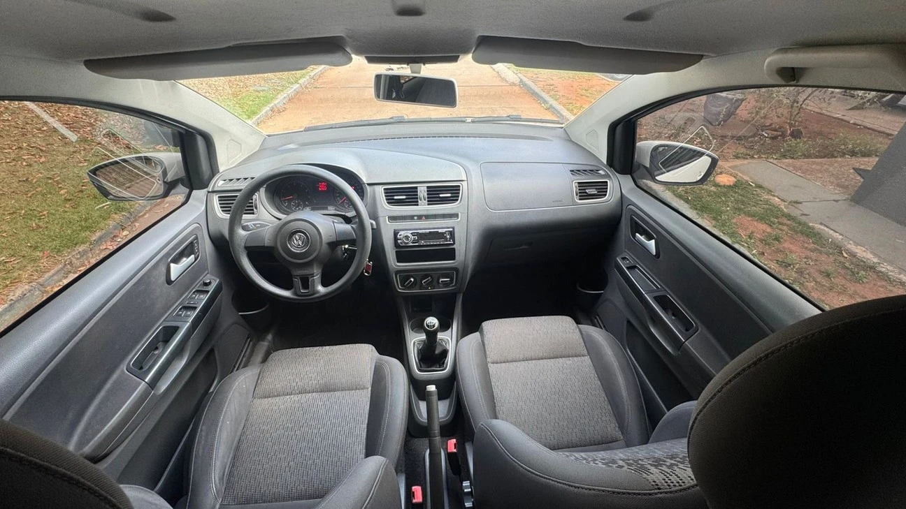 VOLKSWAGEN FOX