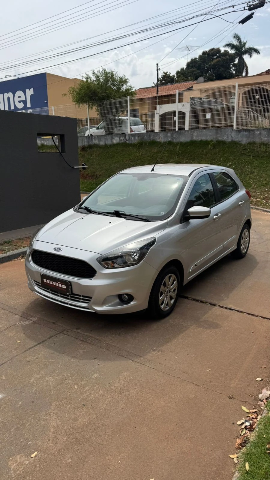 FORD KA