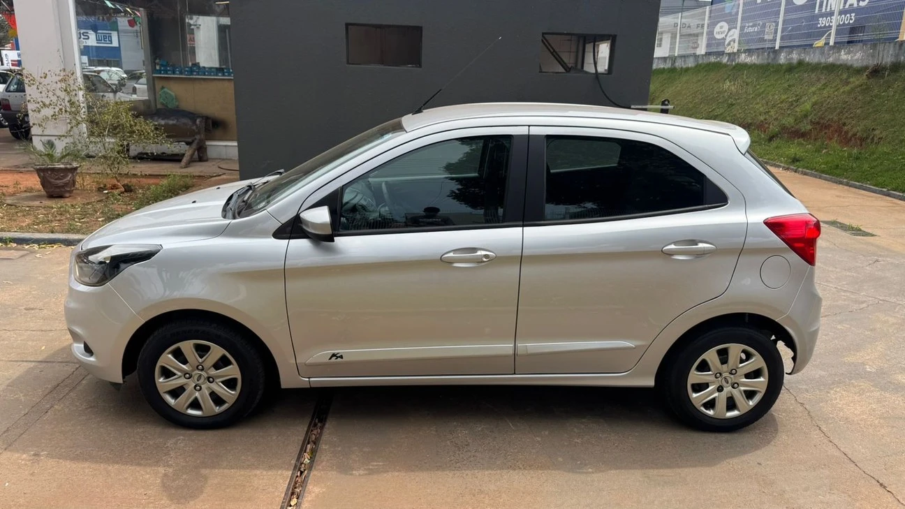 FORD KA