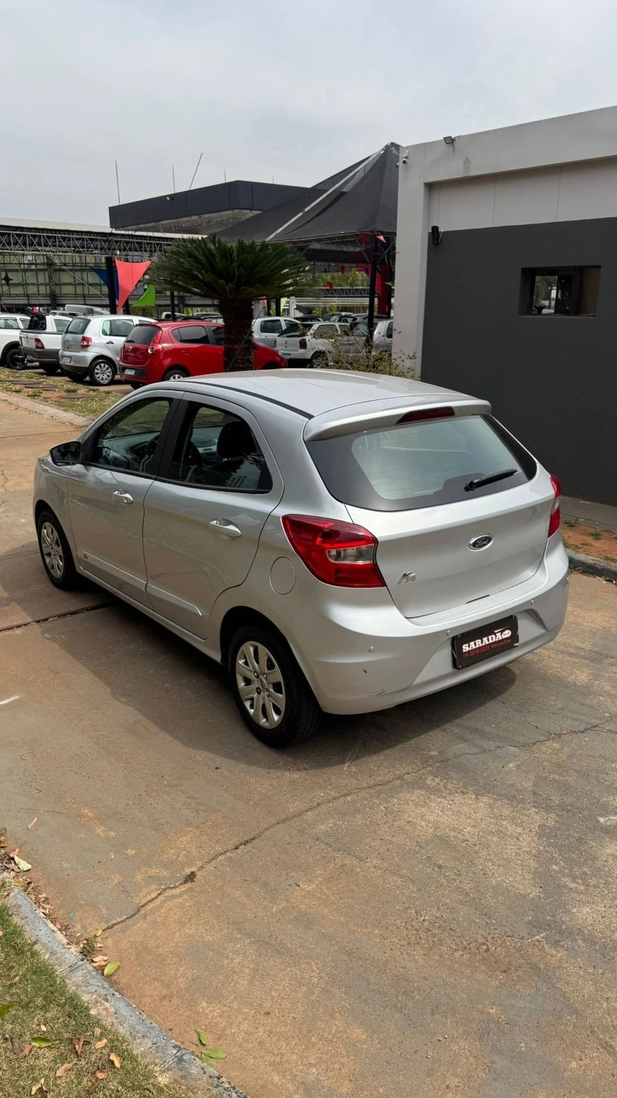 FORD KA