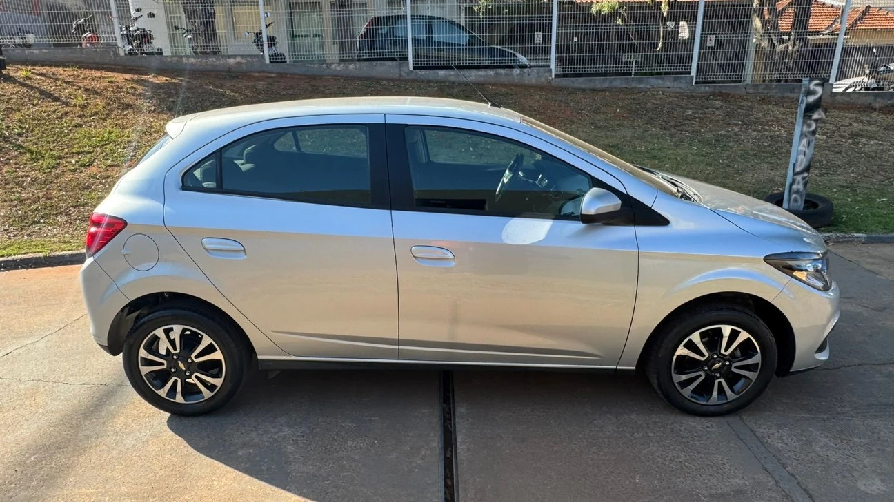 CHEVROLET ONIX