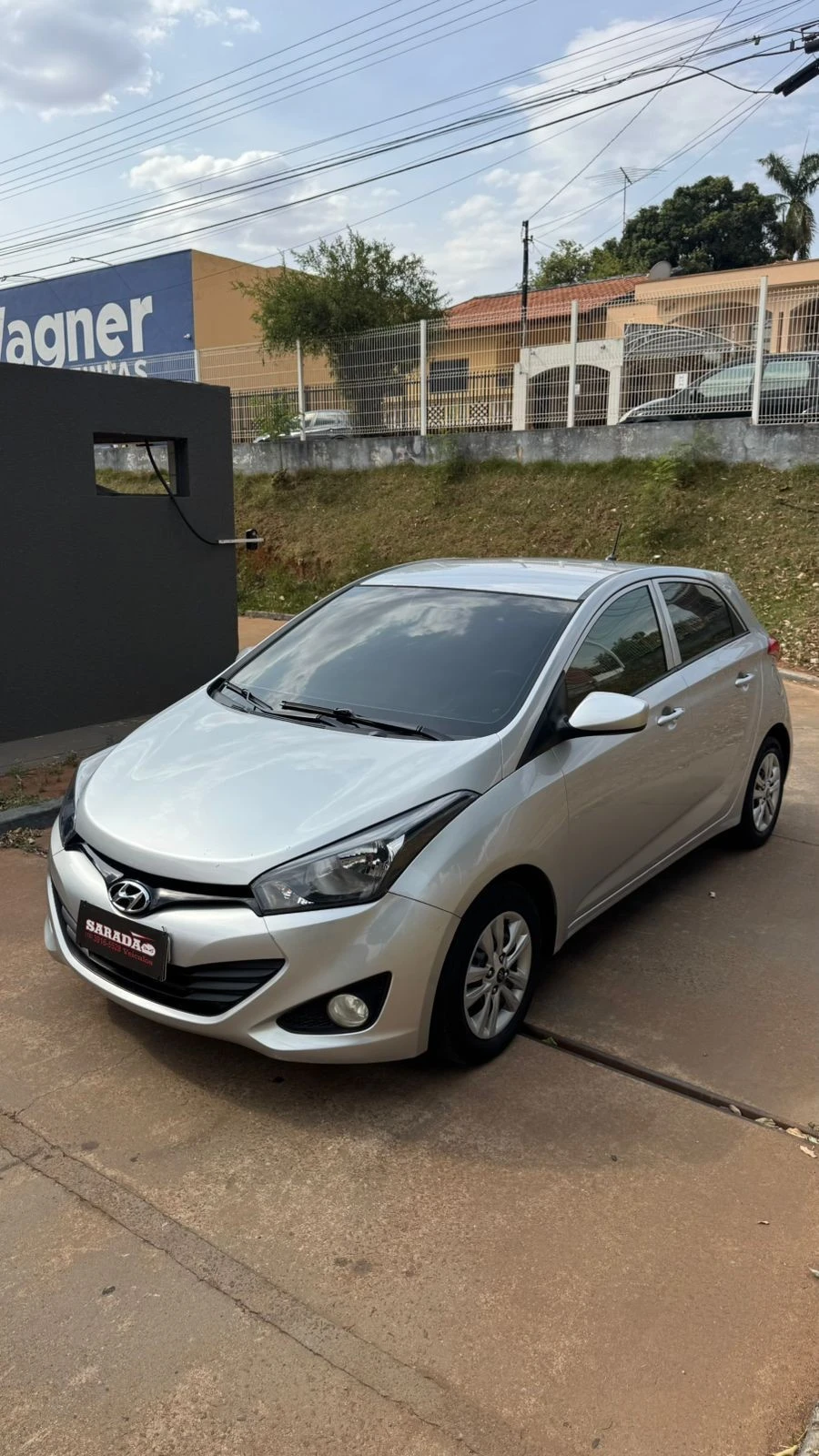 HYUNDAI HB20
