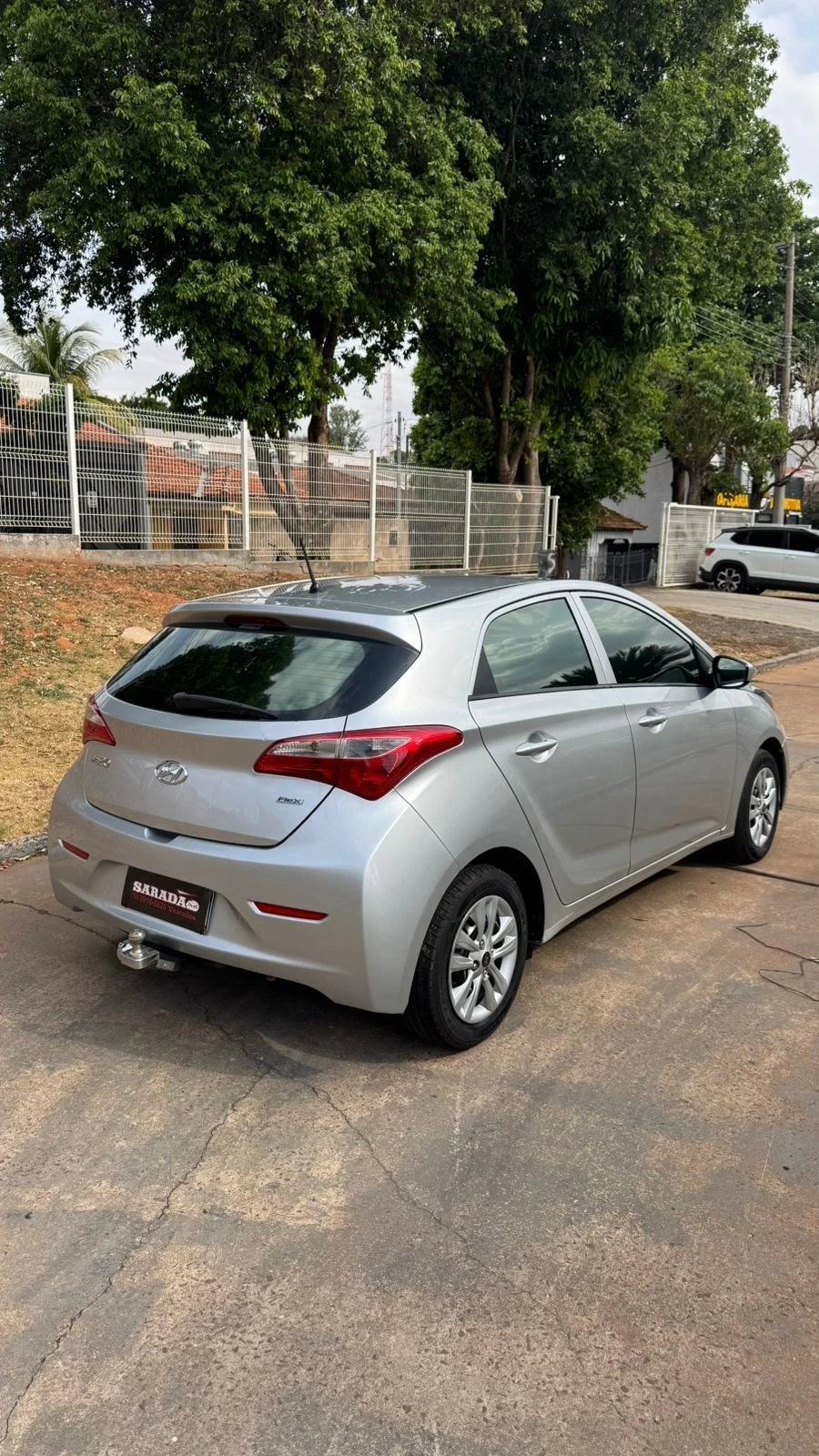 HYUNDAI HB20