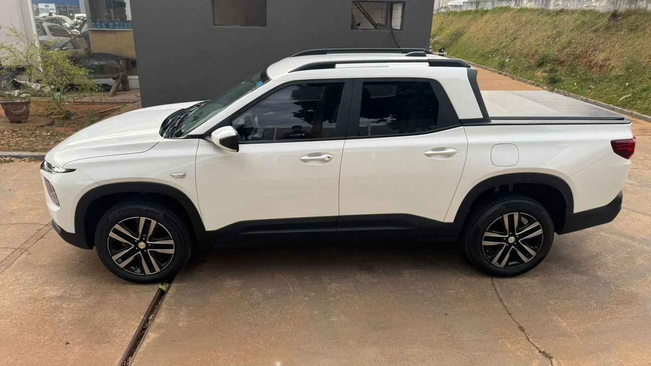 CHEVROLET MONTANA