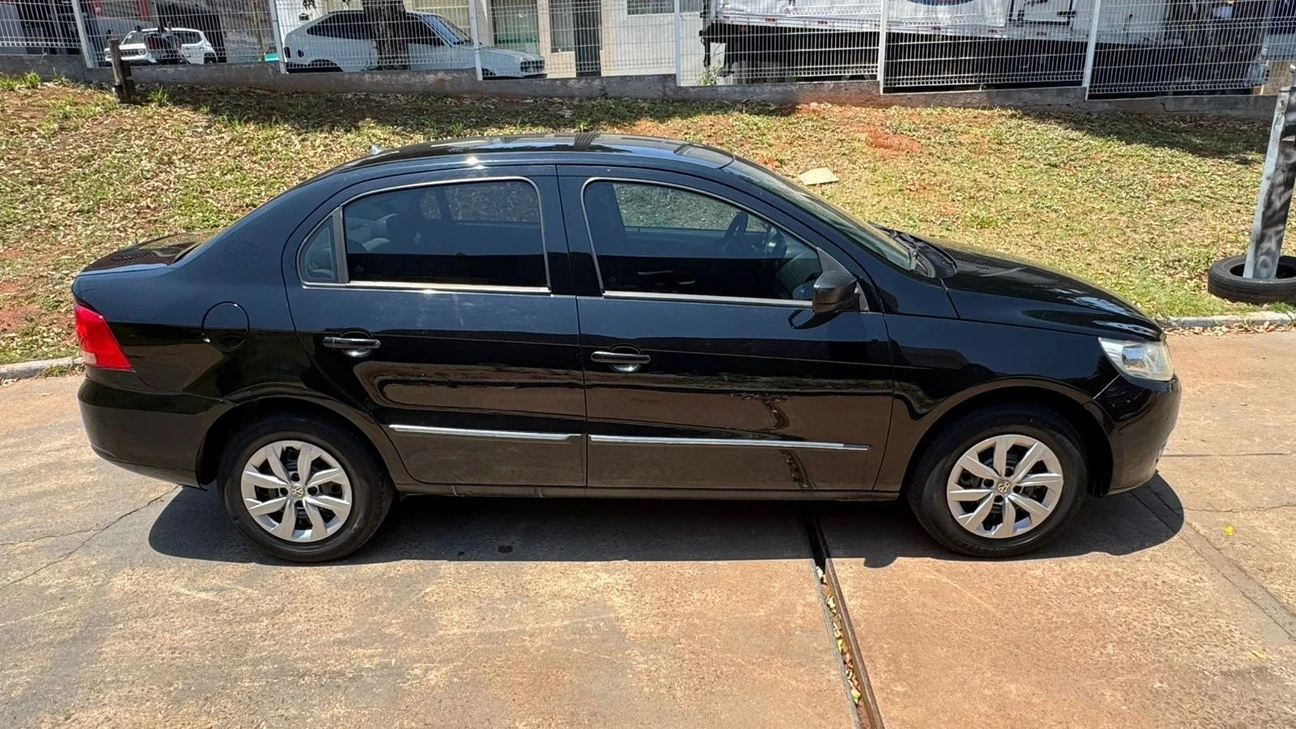 VOLKSWAGEN VOYAGE