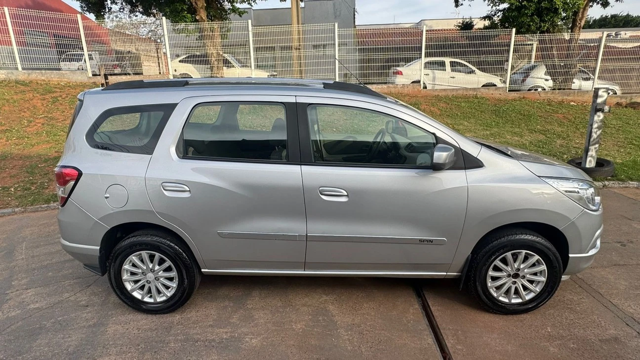CHEVROLET SPIN