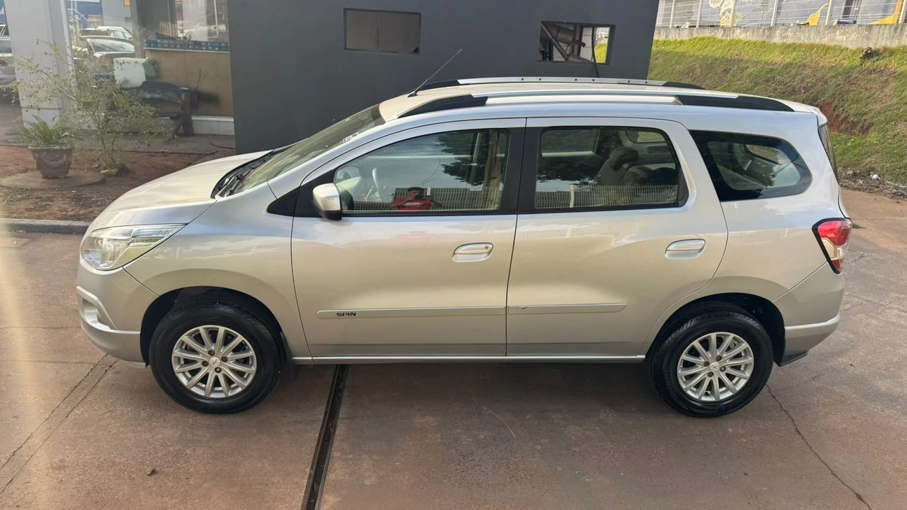 CHEVROLET SPIN