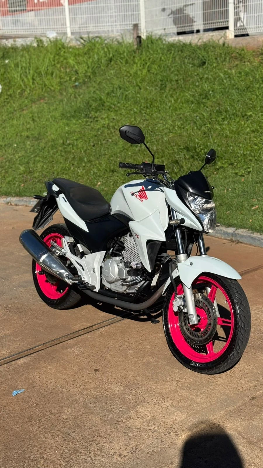 HONDA CB 300R