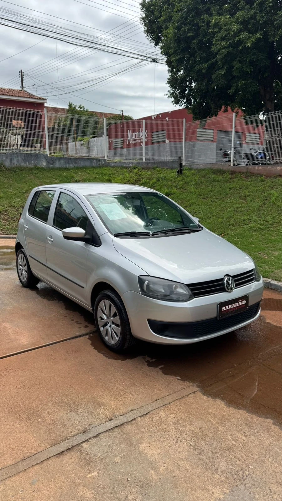 VOLKSWAGEN FOX