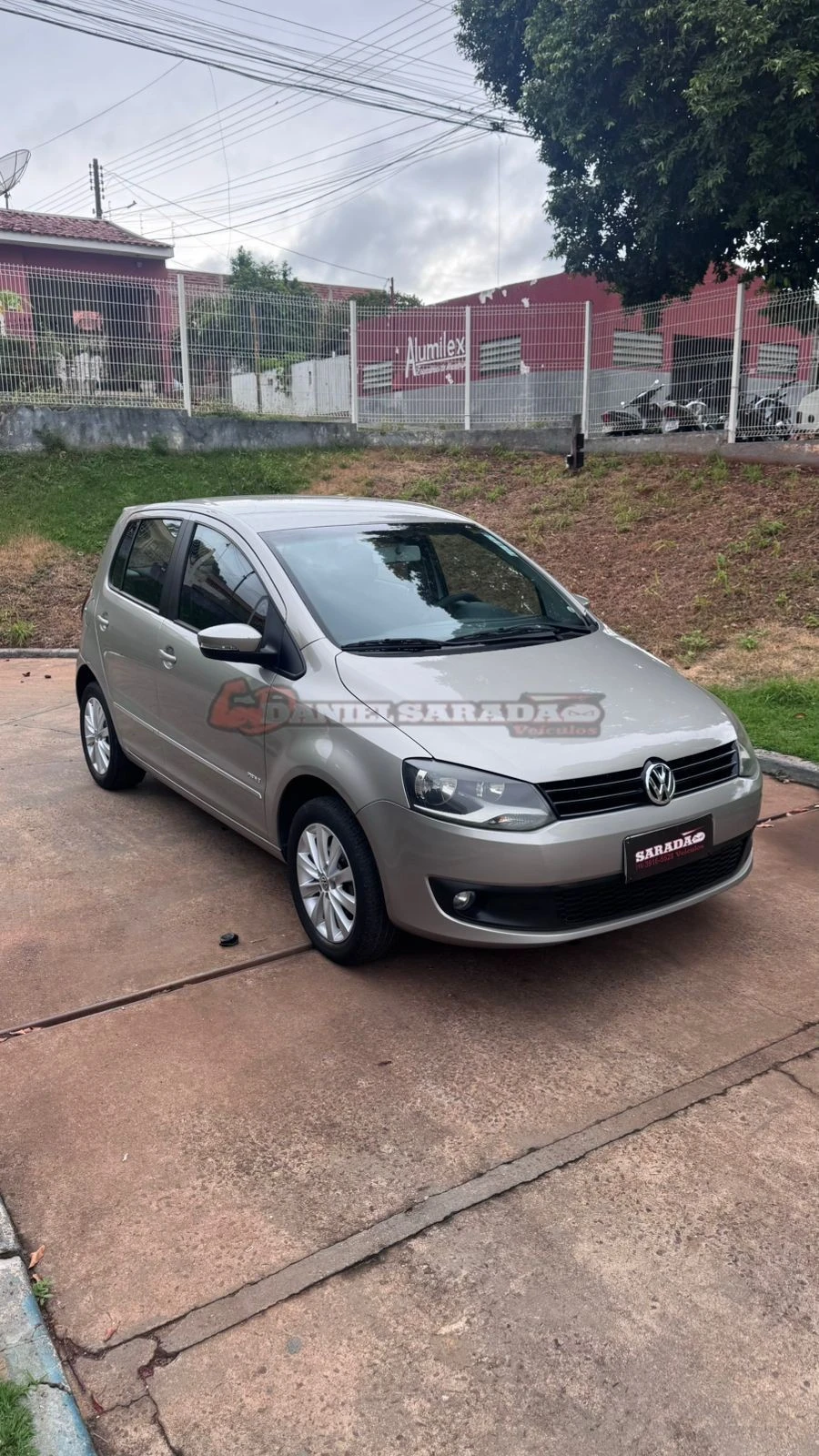 VOLKSWAGEN FOX