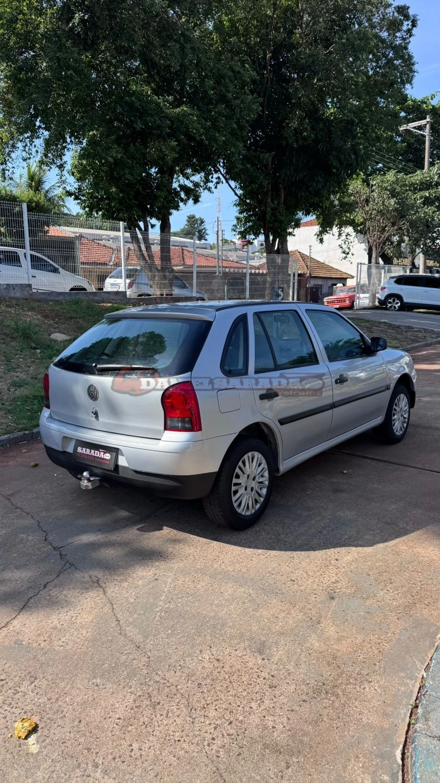 VOLKSWAGEN GOL