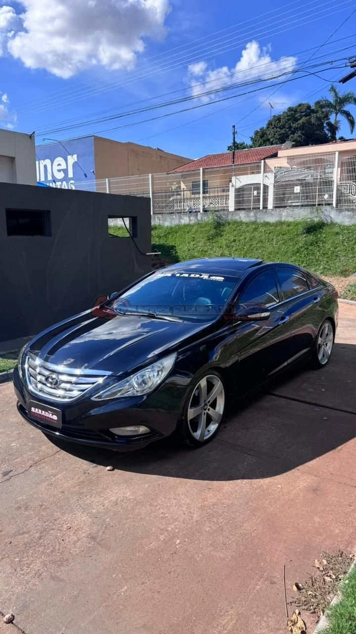 HYUNDAI SONATA