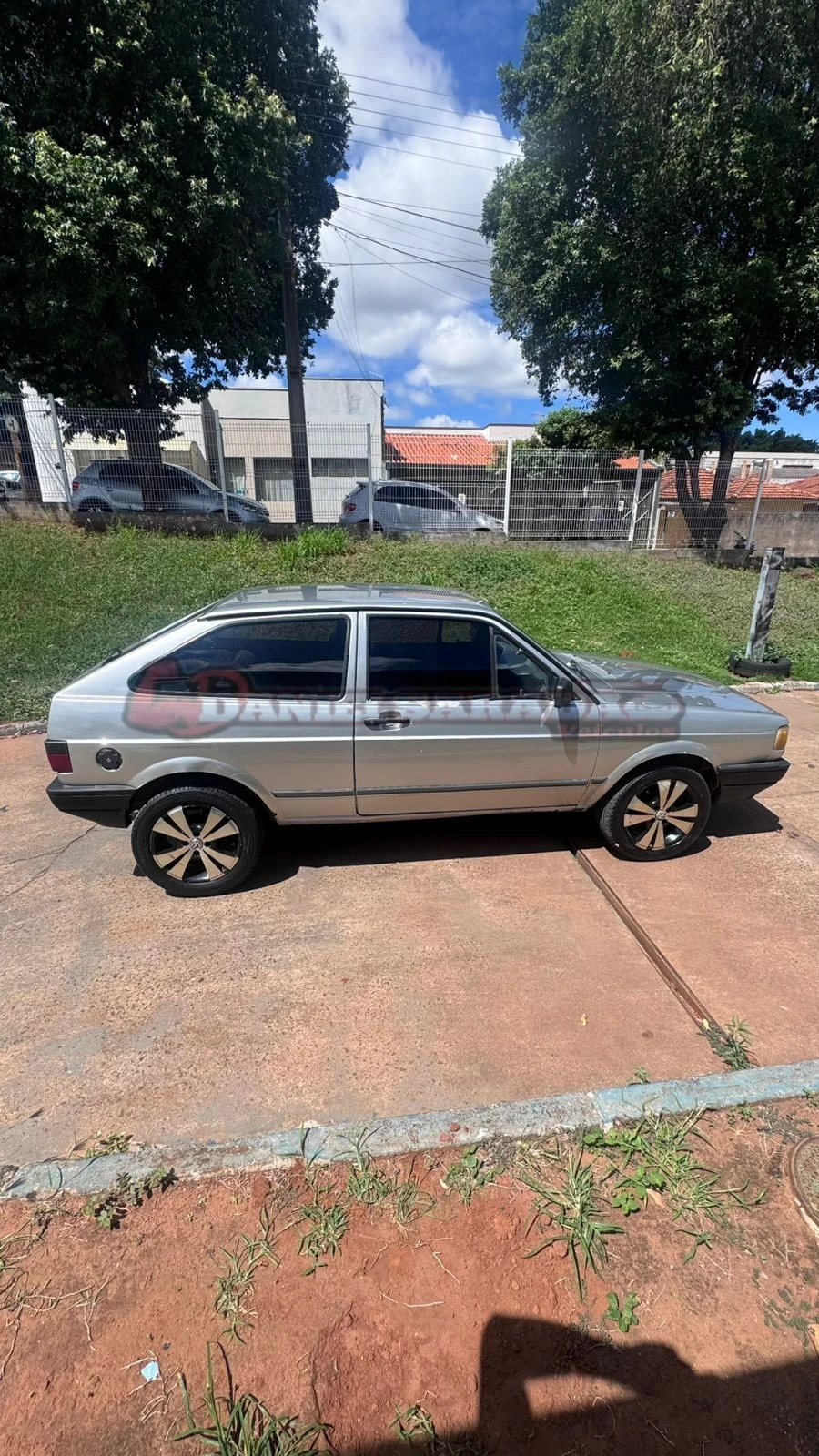 VOLKSWAGEN GOL