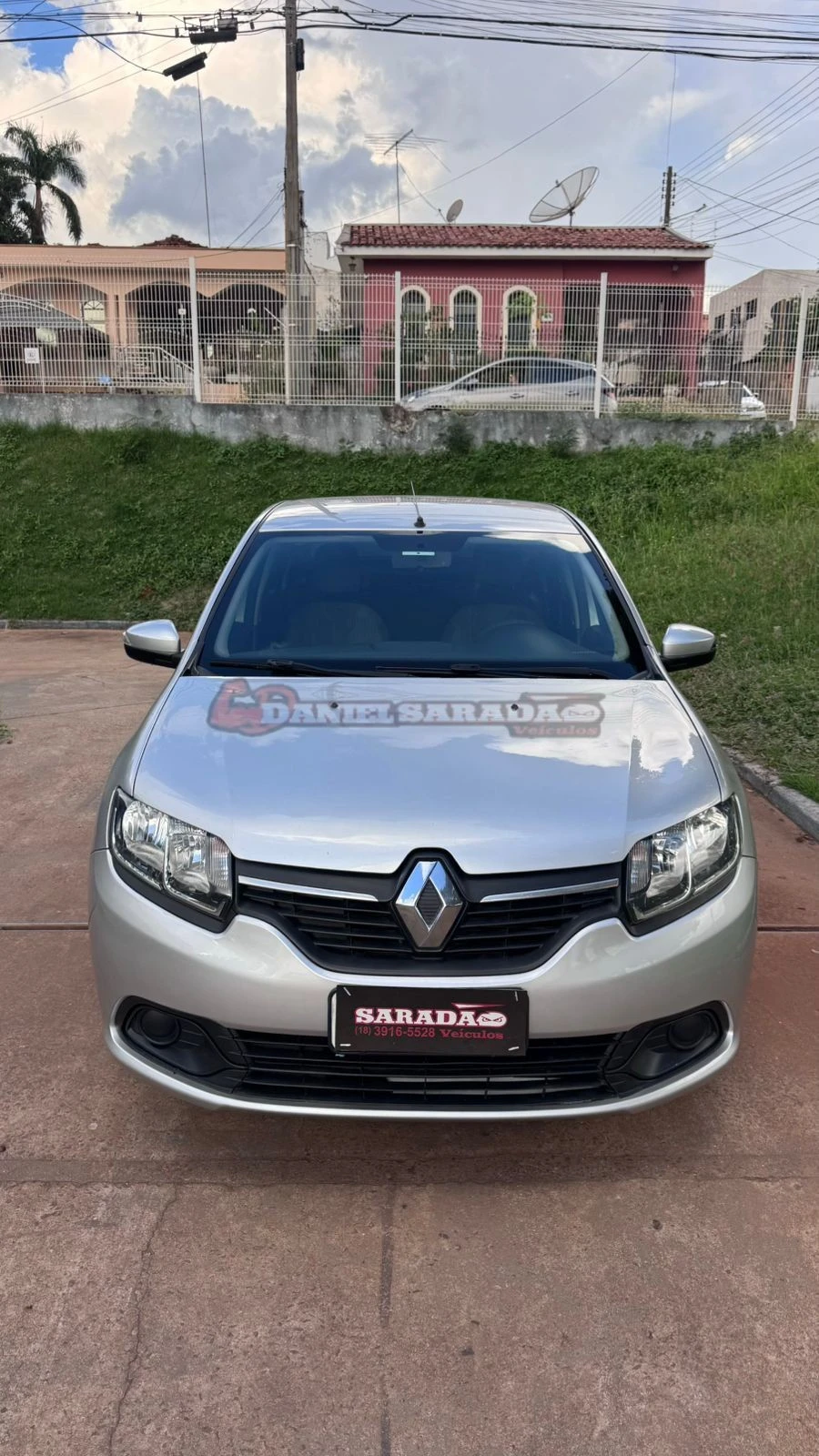 RENAULT LOGAN
