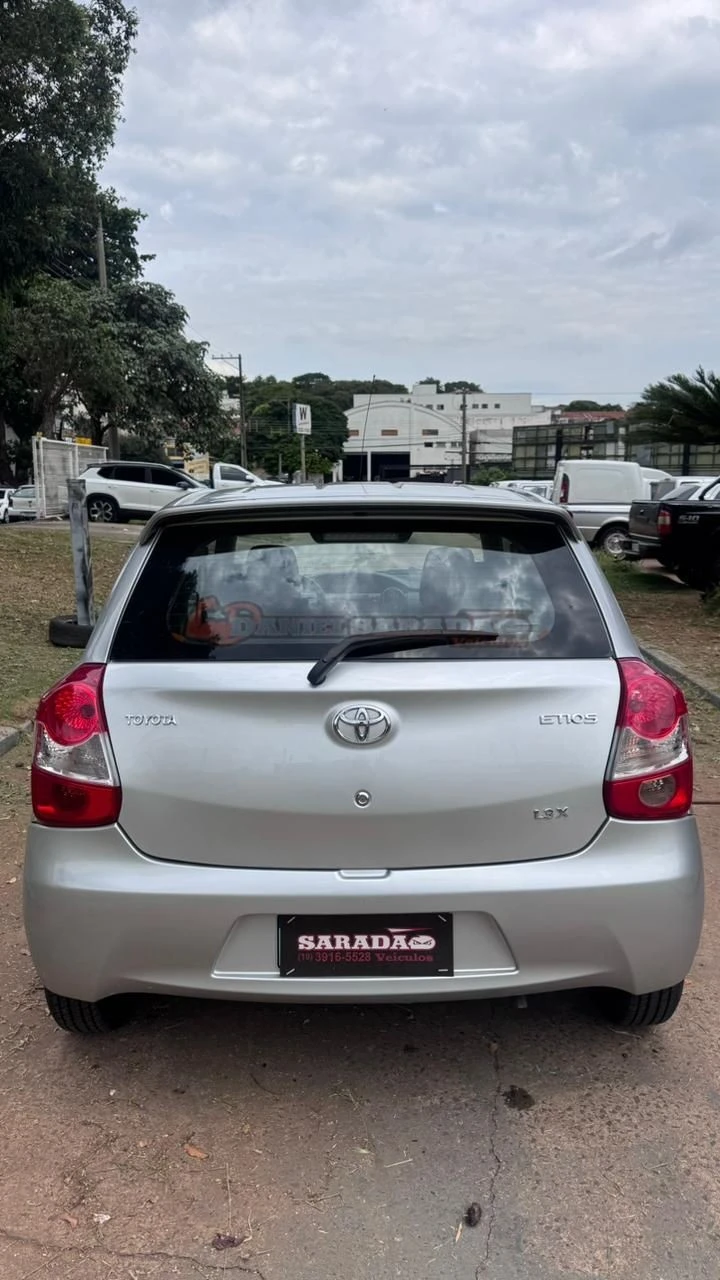 TOYOTA ETIOS