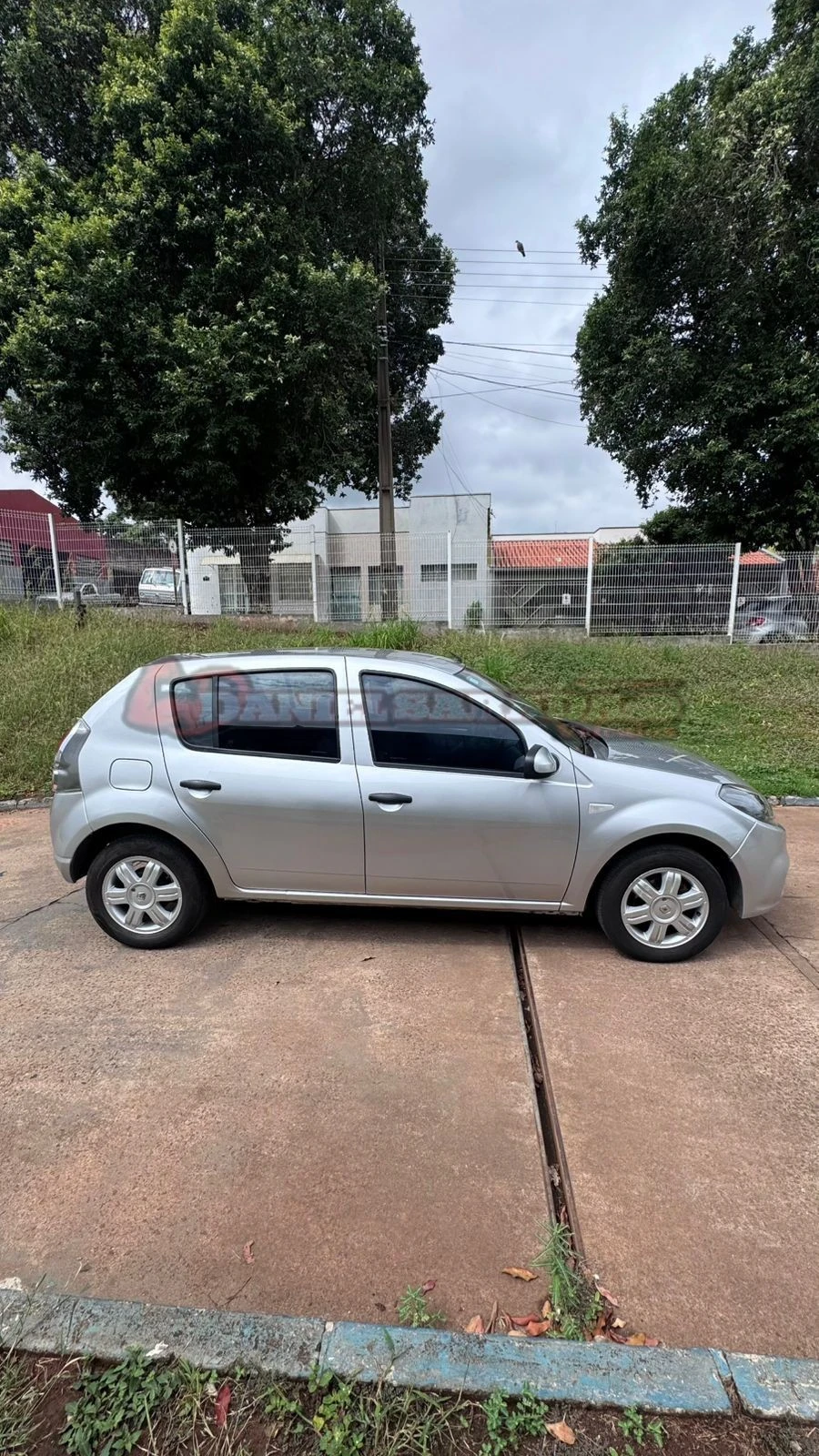 RENAULT SANDERO