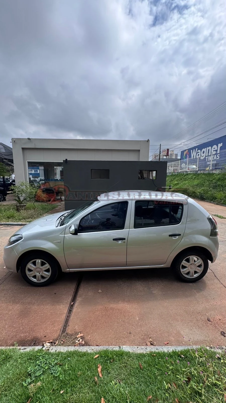 RENAULT SANDERO