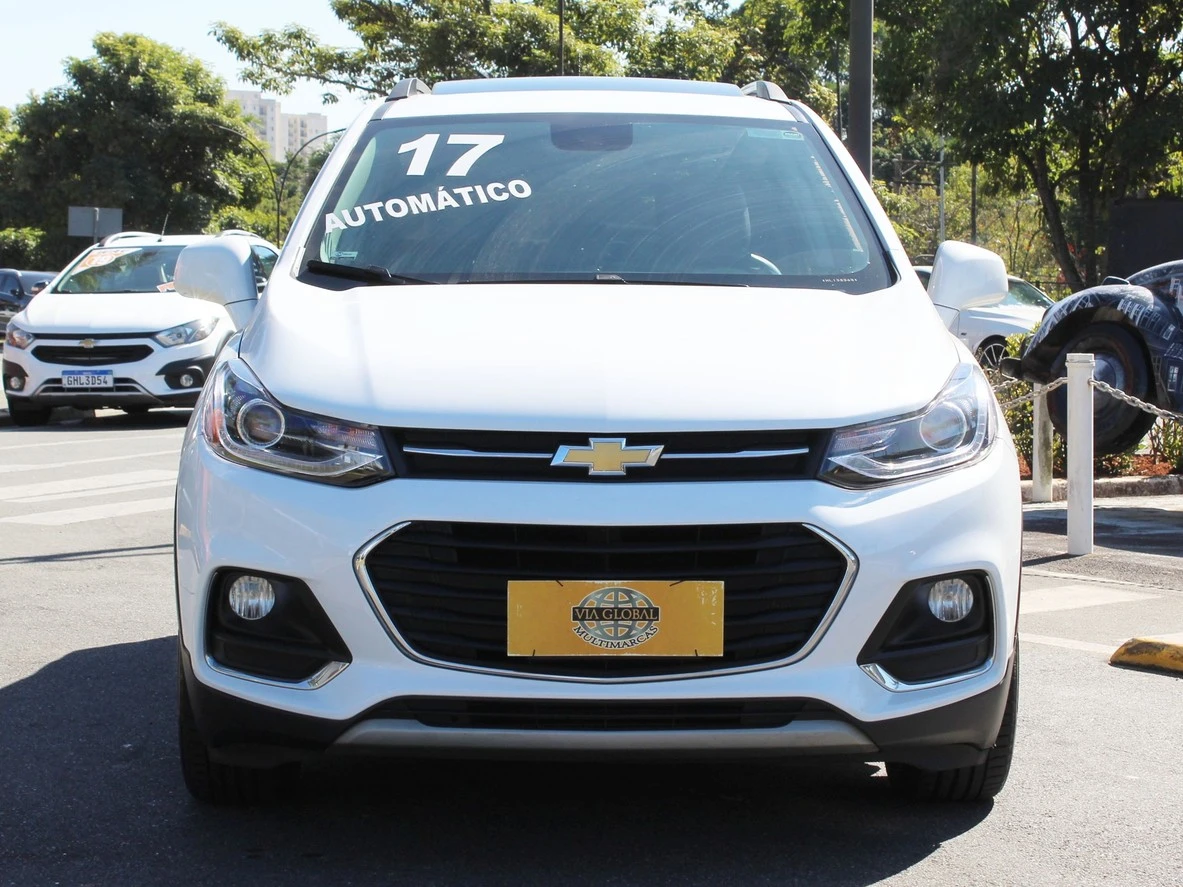 CHEVROLET TRACKER