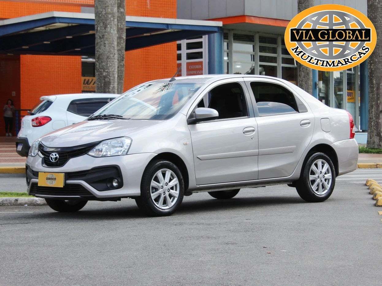 TOYOTA ETIOS