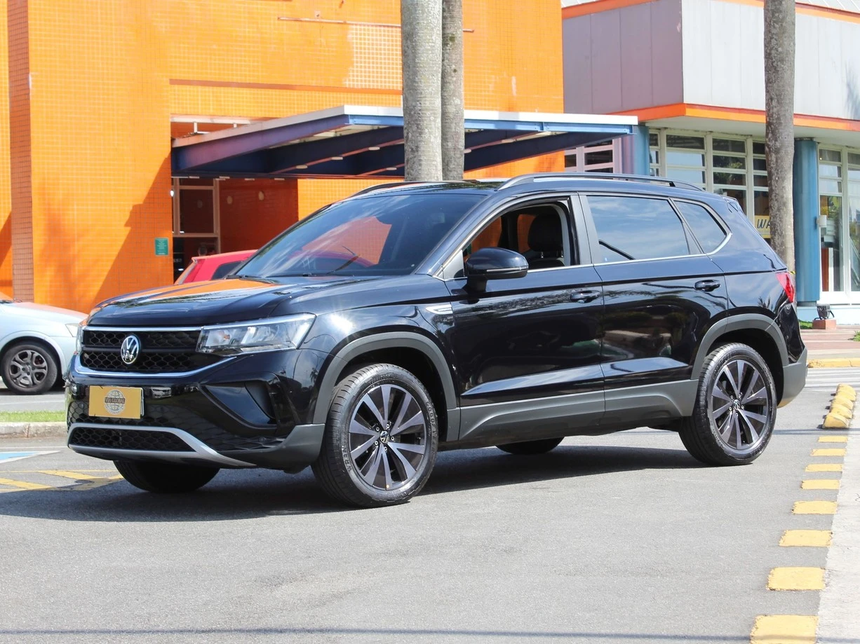 VOLKSWAGEN TAOS