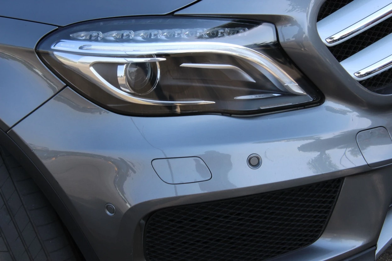 MERCEDES-BENZ GLA 250
