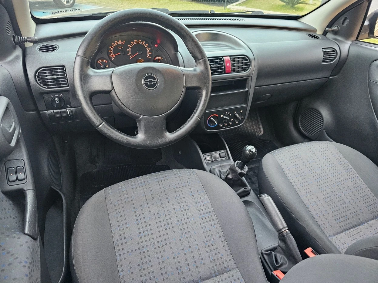 CHEVROLET CORSA