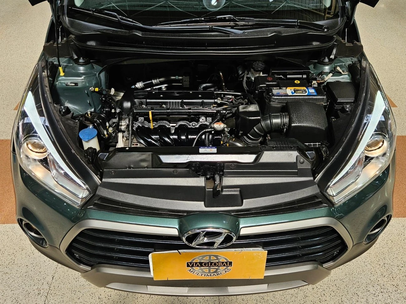 HYUNDAI HB20X
