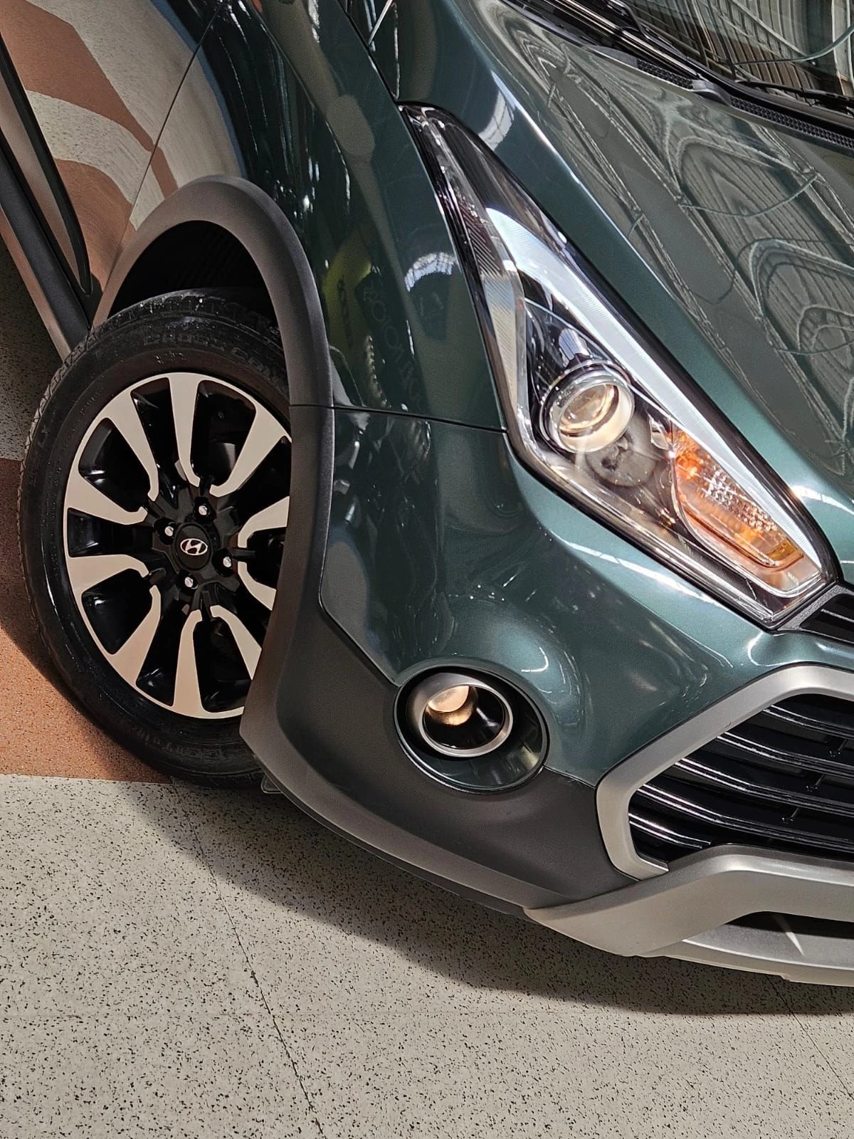 HYUNDAI HB20X