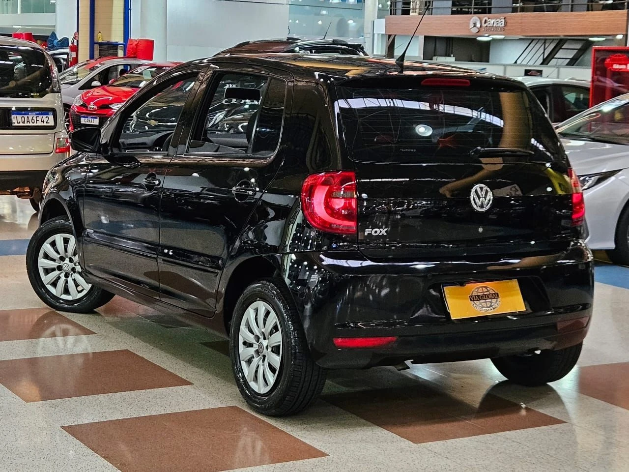 VOLKSWAGEN FOX