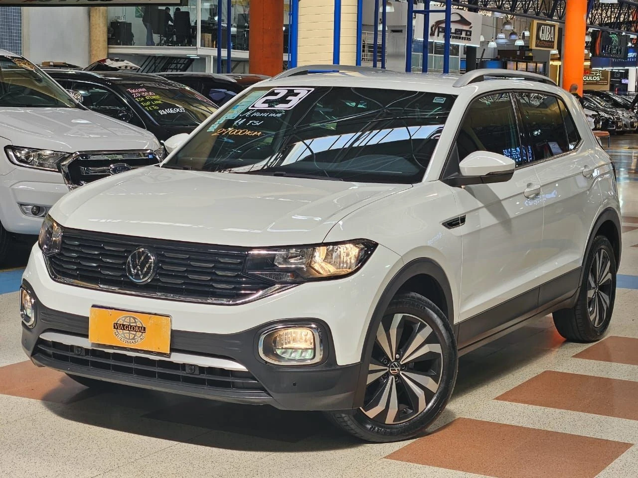 VOLKSWAGEN T-CROSS