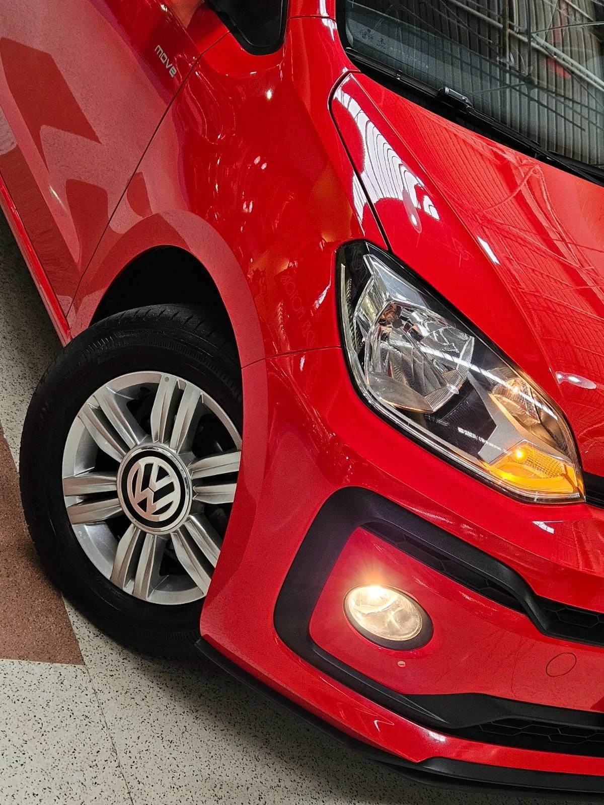 VOLKSWAGEN UP