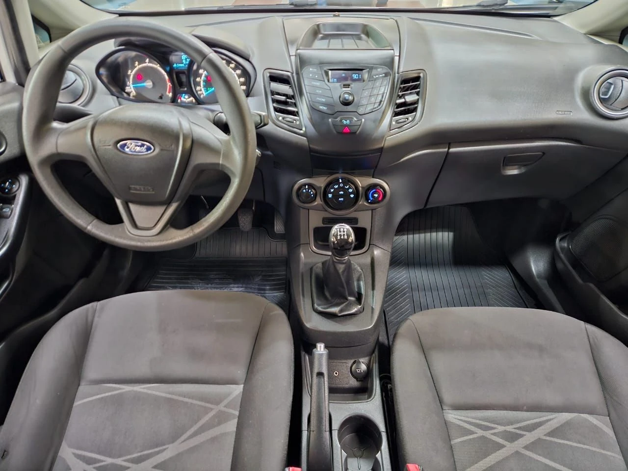 FORD FIESTA
