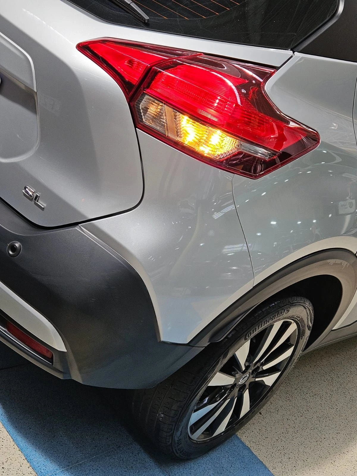 NISSAN KICKS
