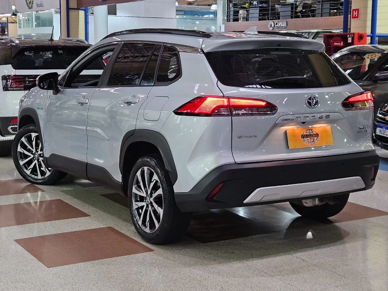 TOYOTA COROLLA CROSS