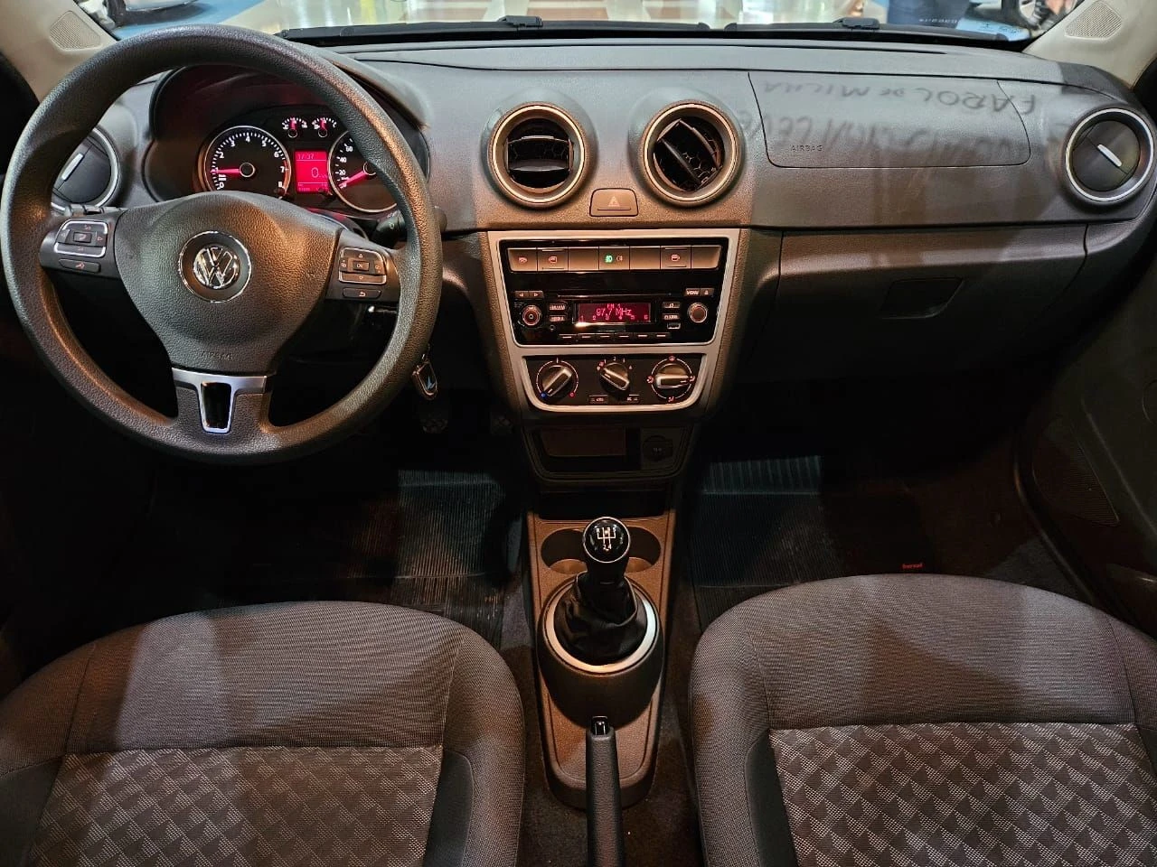VOLKSWAGEN GOL