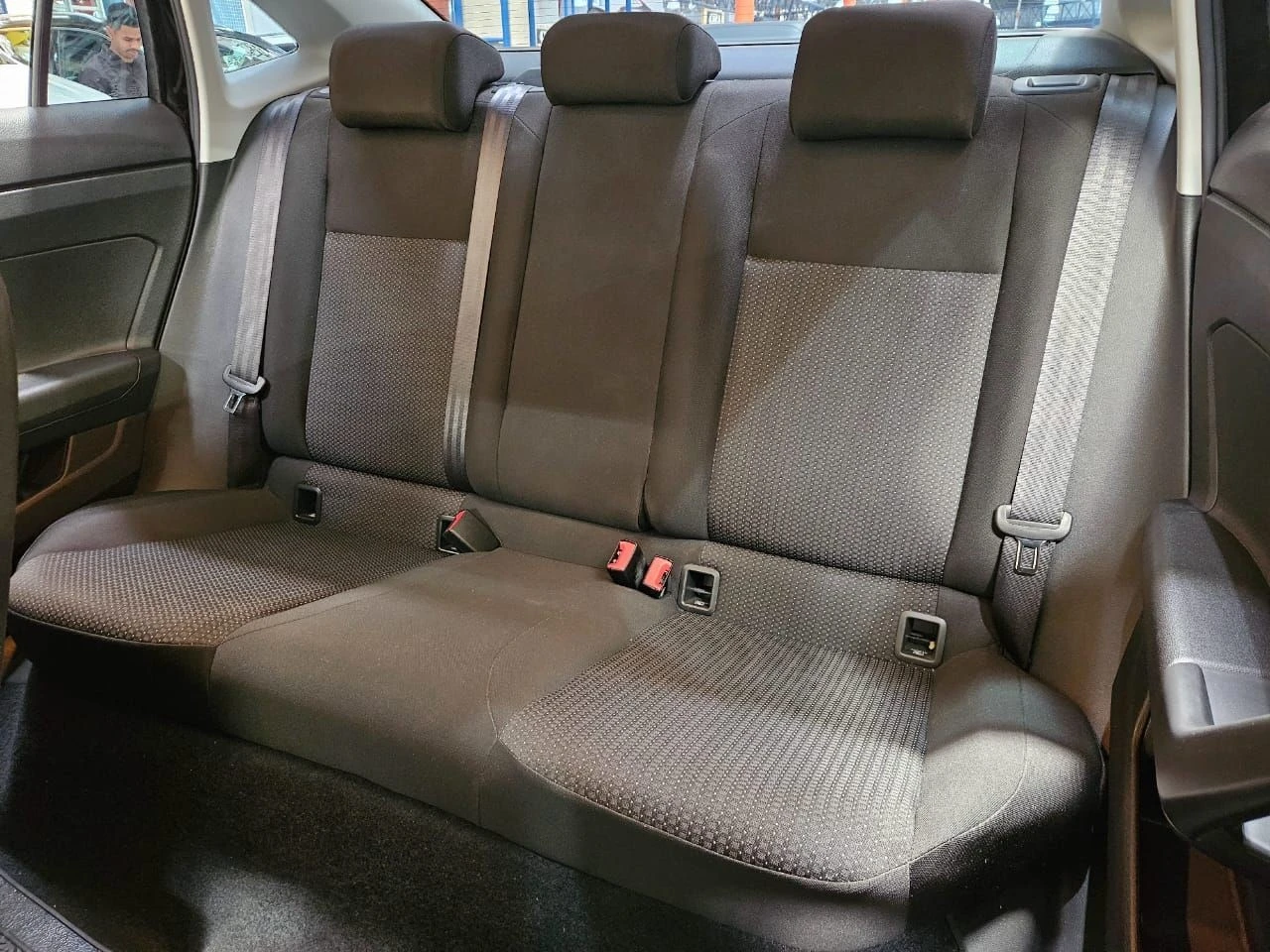 VOLKSWAGEN VIRTUS