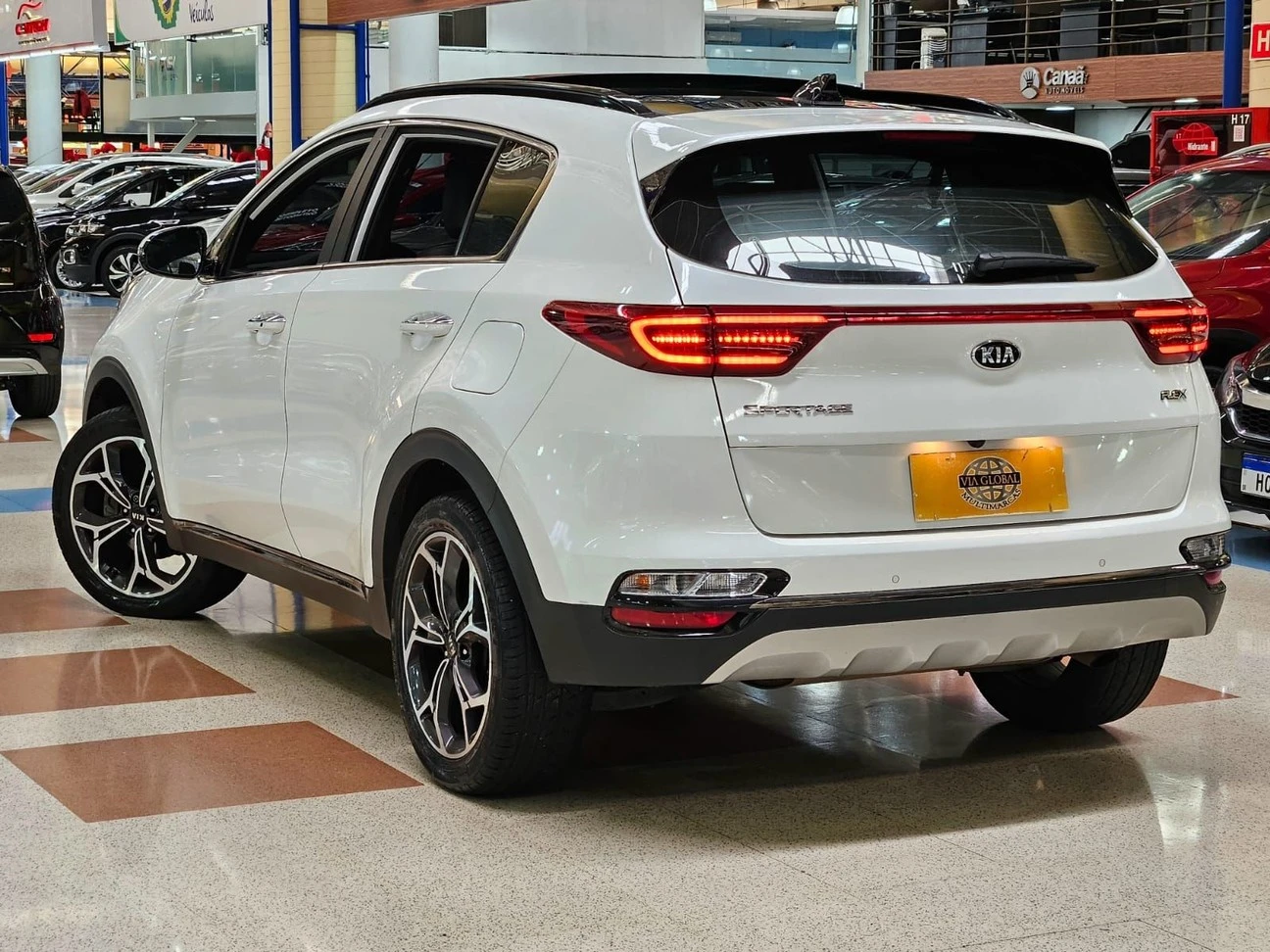 KIA SPORTAGE