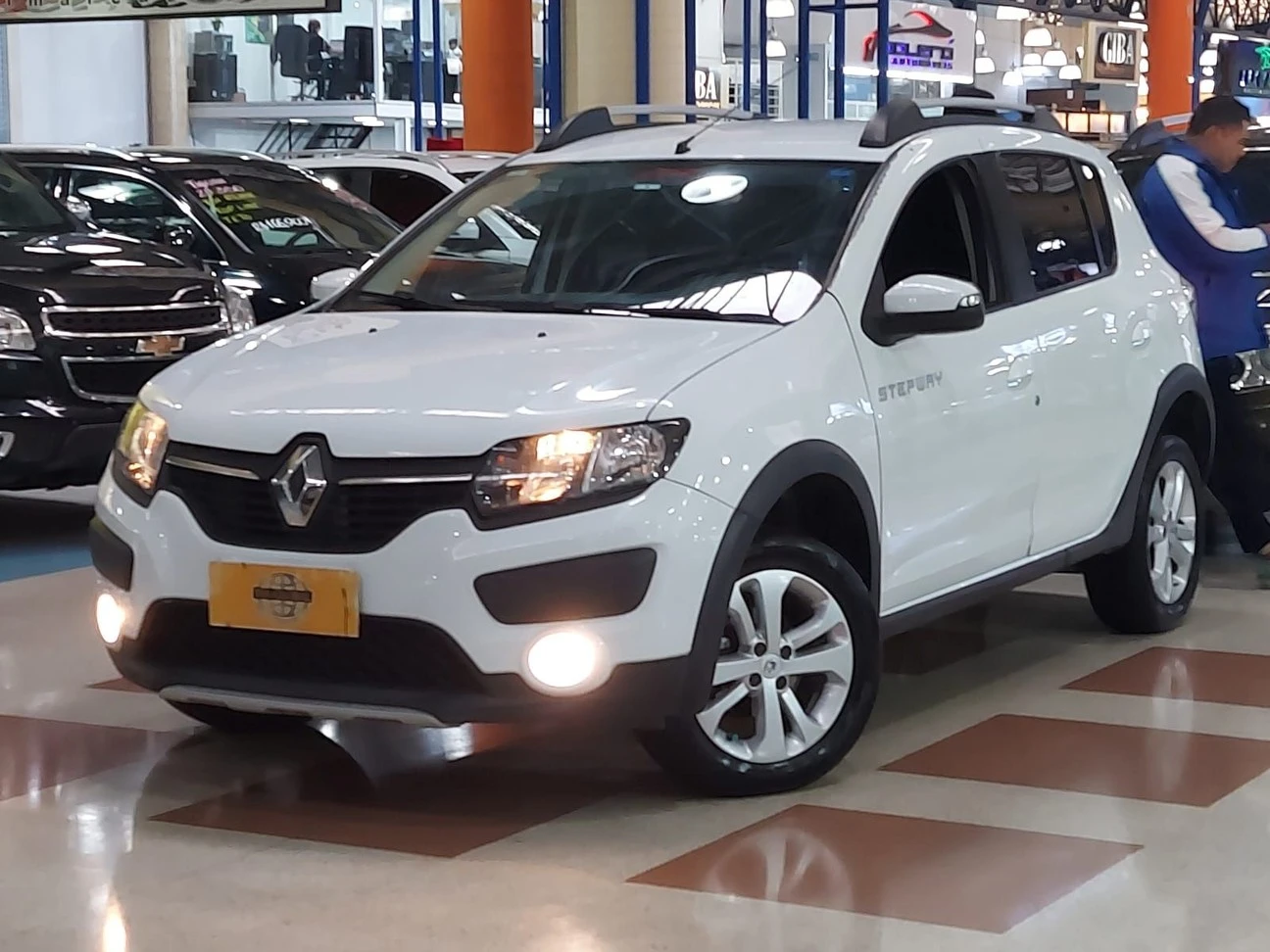 RENAULT SANDERO