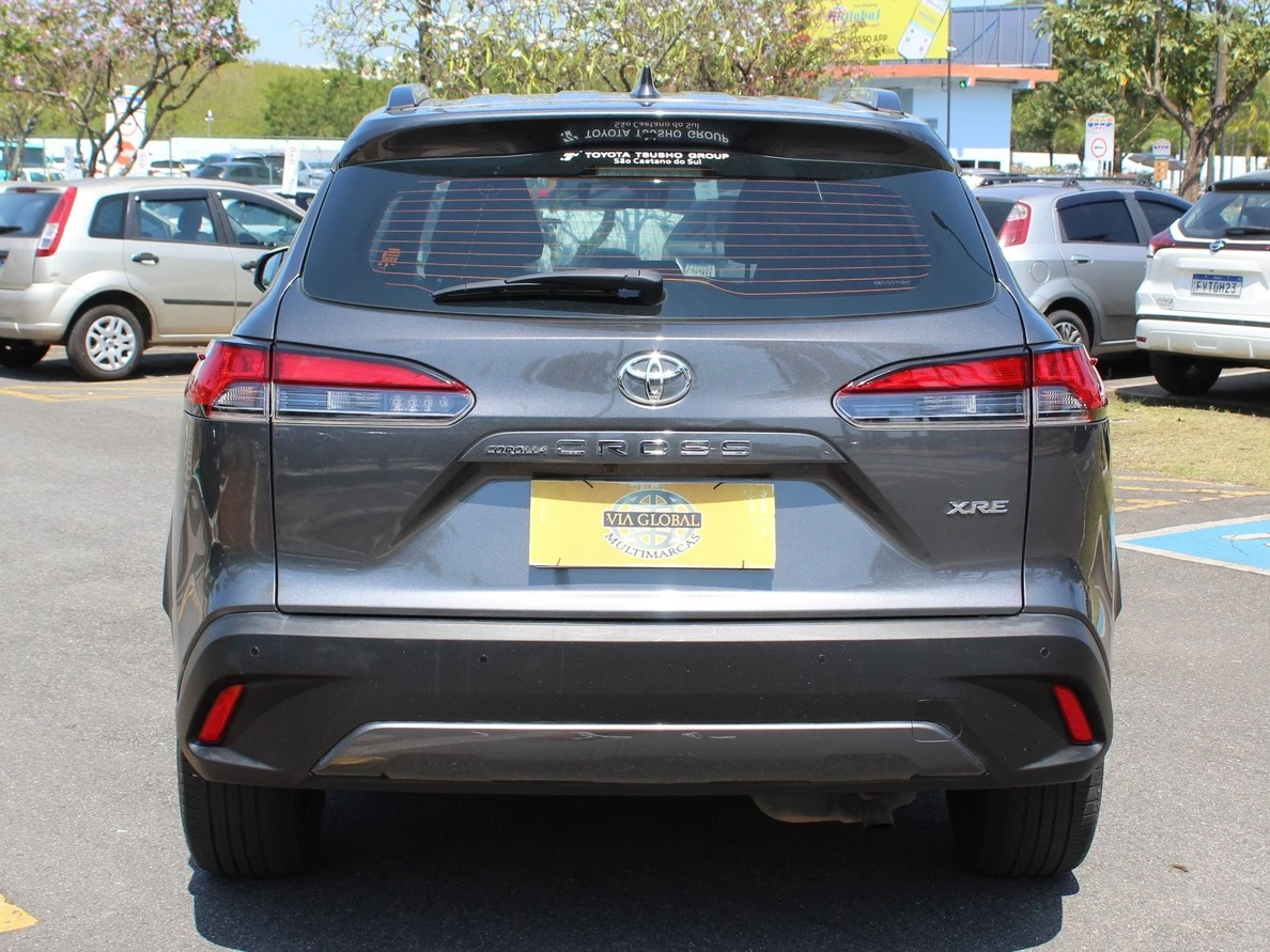 TOYOTA COROLLA CROSS